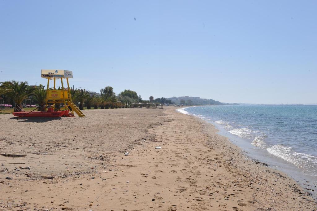 Hotel Eleni Paralia Dionysiou Exterior photo